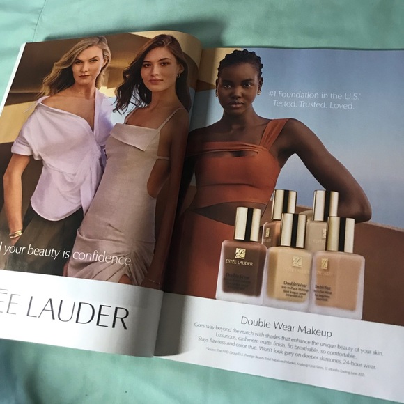 📚💅🏼 Vogue Magazine Lorde Edition October 2021 - Picture 3 of 8